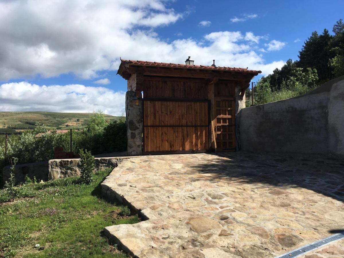 Cara Norte De Gredos Hoyos del Espino Eksteriør billede